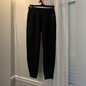 american eagle joggers